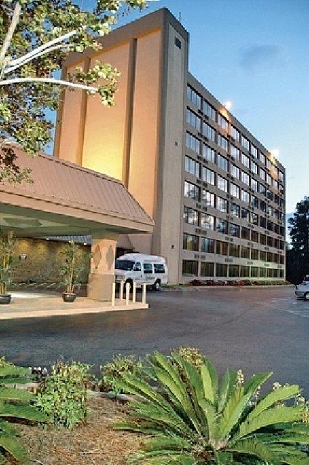 Charleston Airport Hotel North Charleston Exterior photo